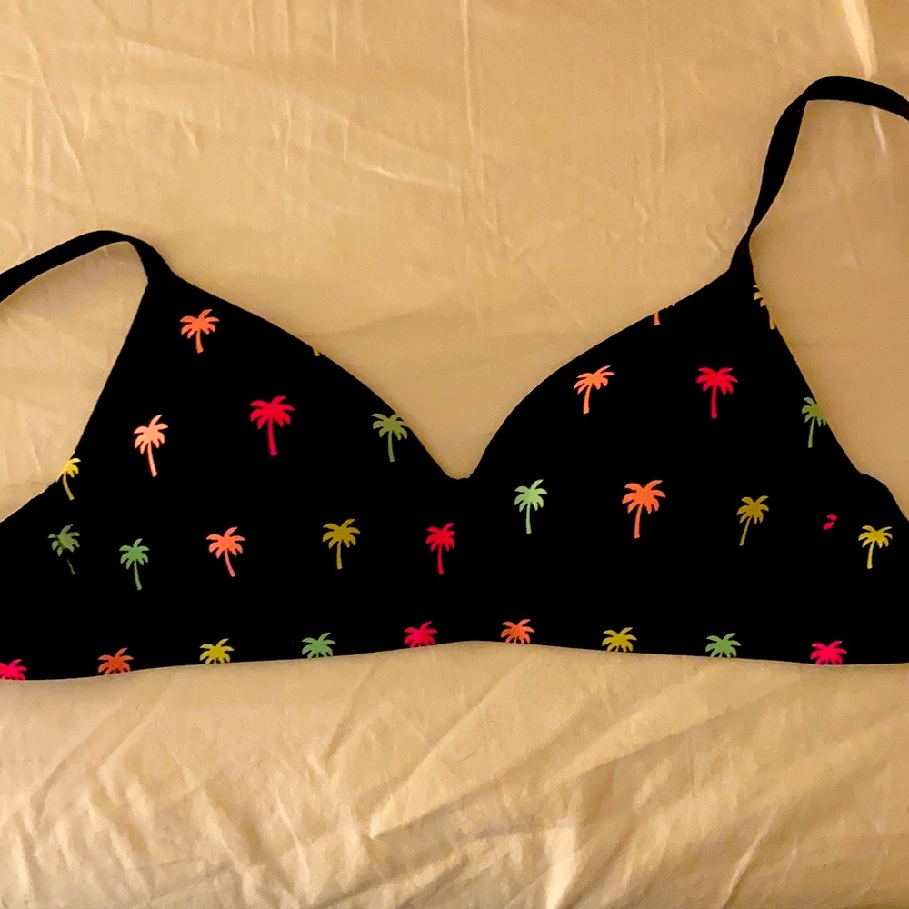 Pink lightly lined bra